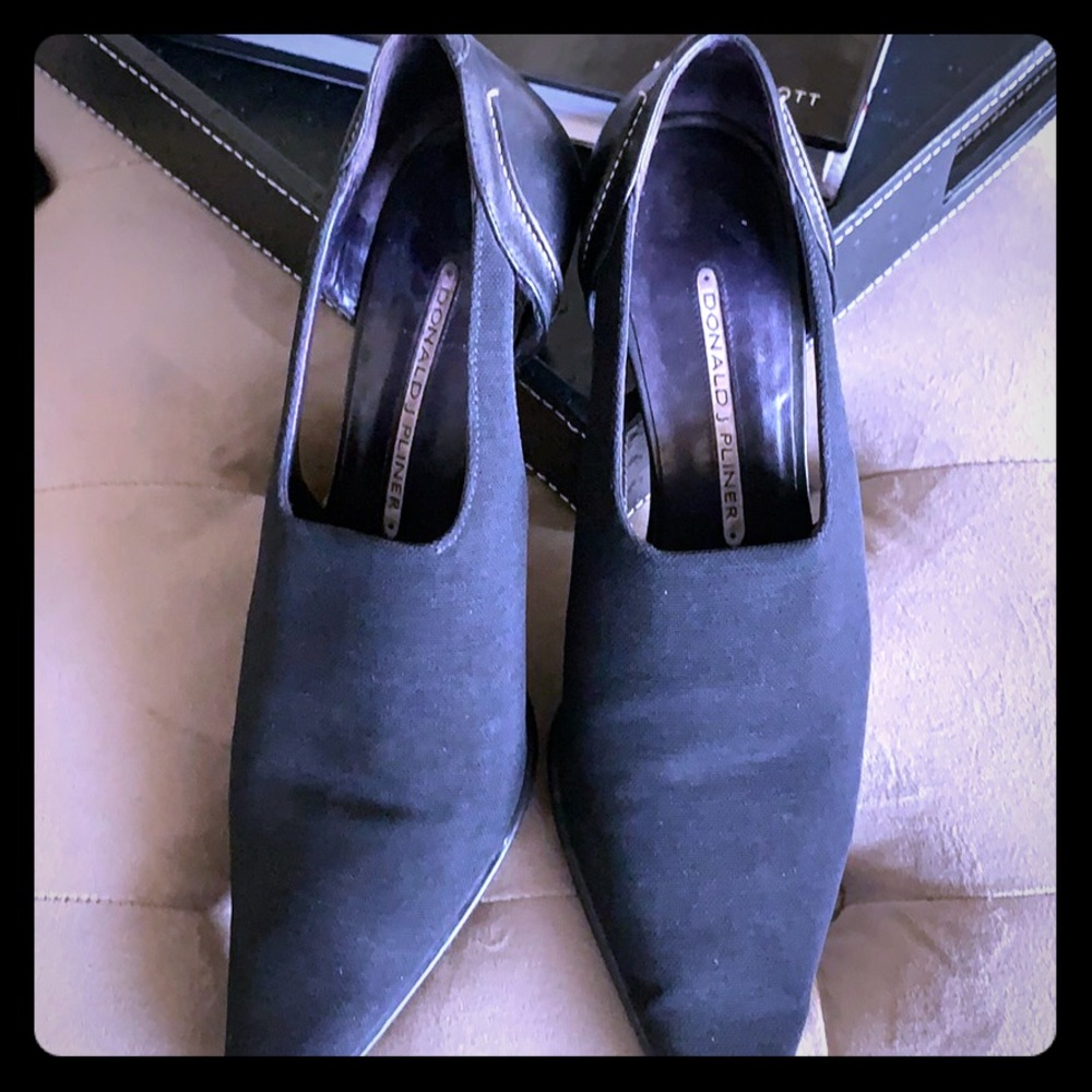 Original Donald J Pliner classics!
